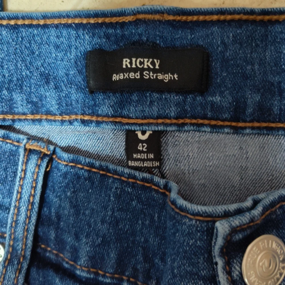 True Religion Men's Ricky Relaxed Straight Jeans Size 42 X 31.5
